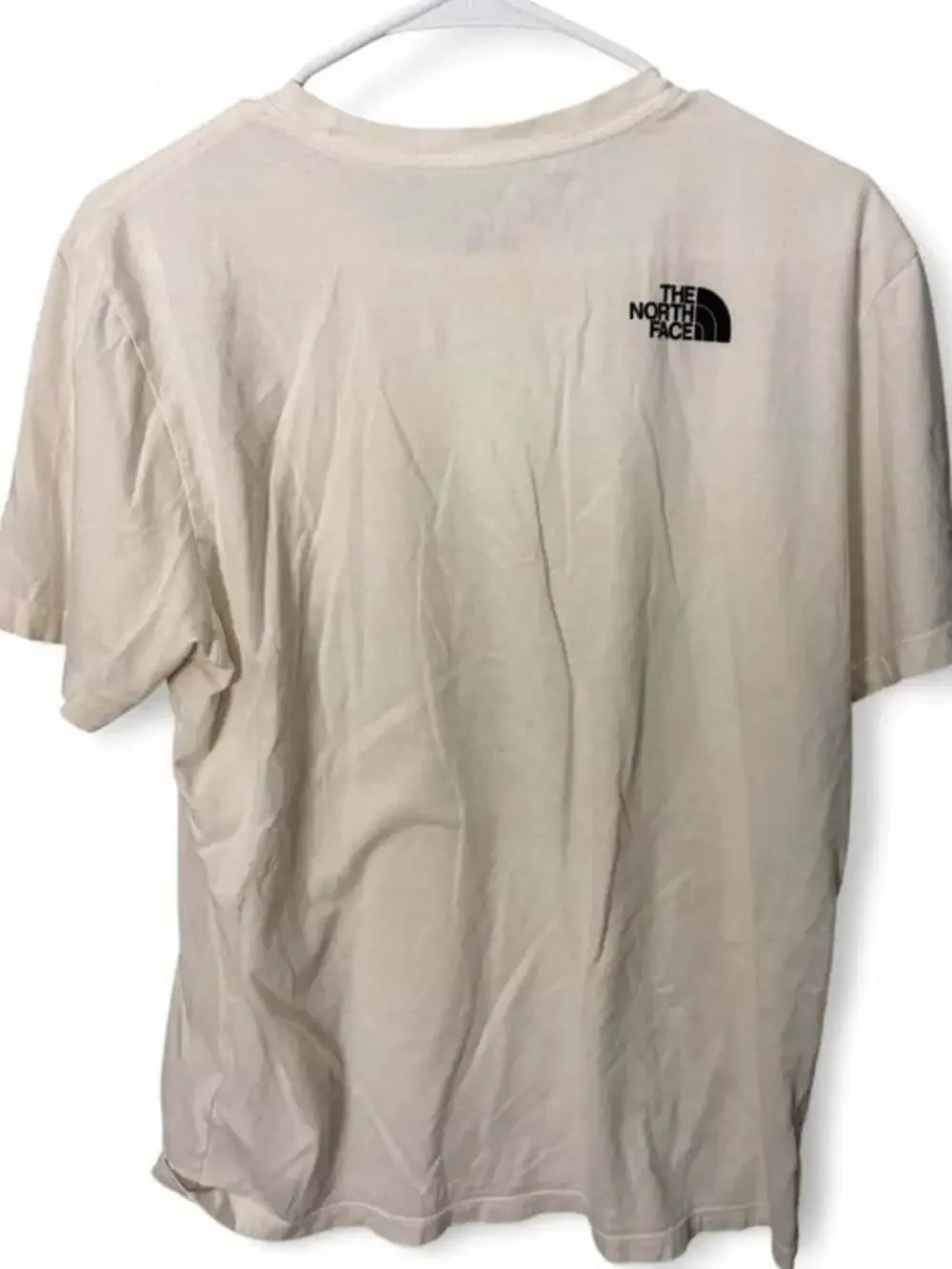 The North Face Graphic T-Shirt – Men’s Medium